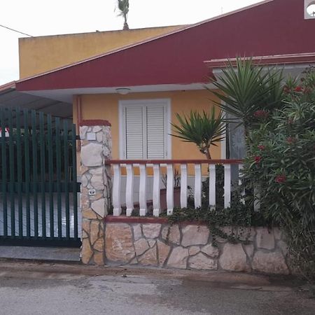 Bella Casa Da Paola Villa Santa Maria Del Focallo Luaran gambar