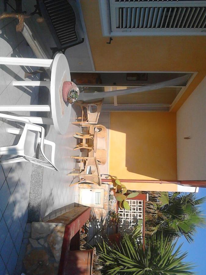 Bella Casa Da Paola Villa Santa Maria Del Focallo Luaran gambar