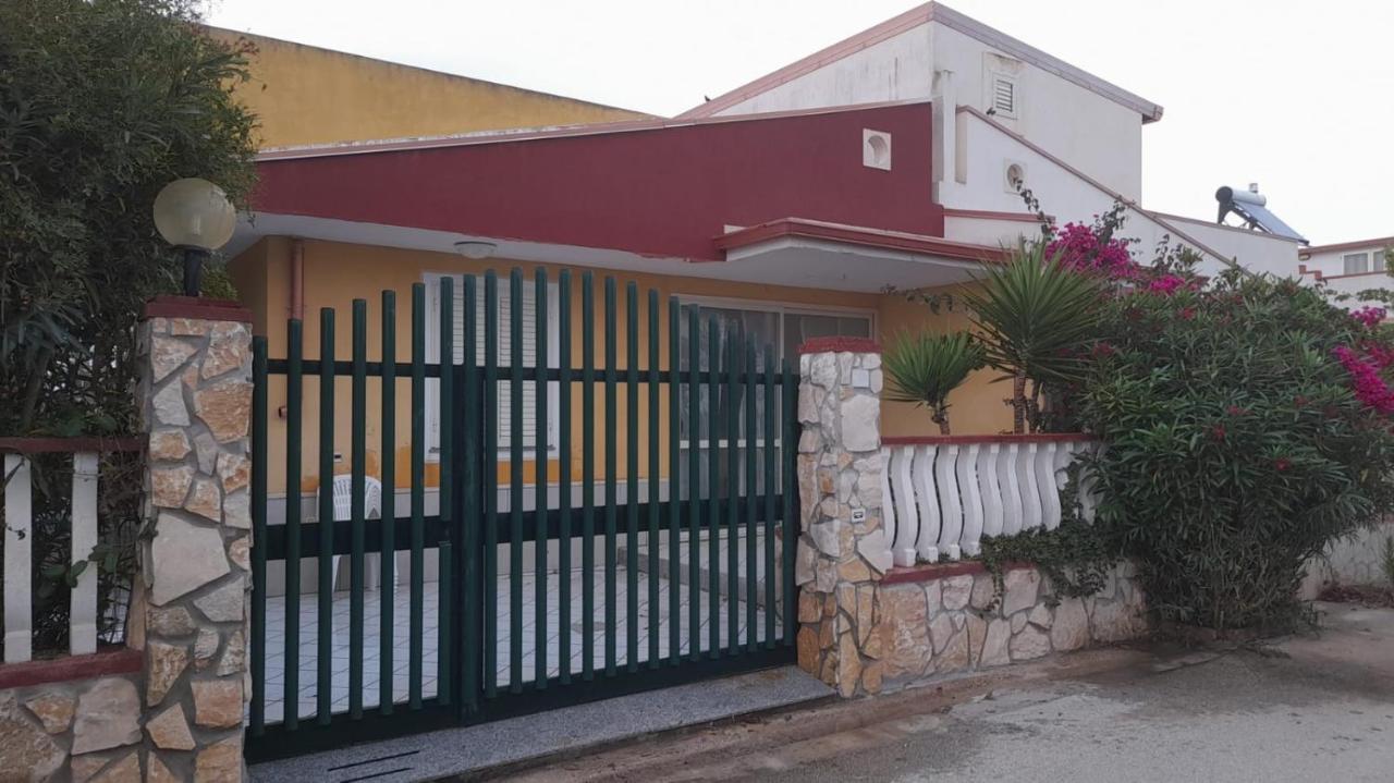 Bella Casa Da Paola Villa Santa Maria Del Focallo Luaran gambar