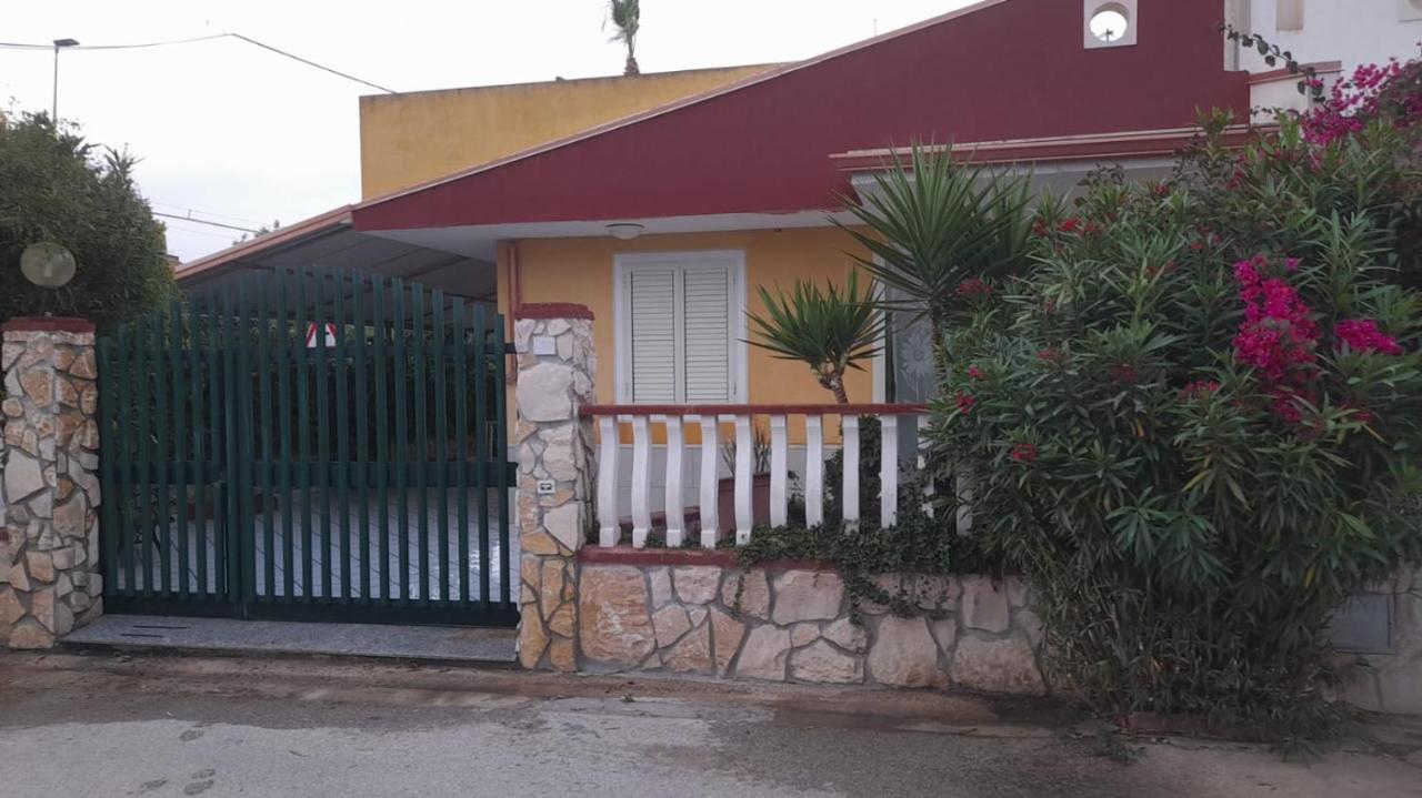 Bella Casa Da Paola Villa Santa Maria Del Focallo Luaran gambar